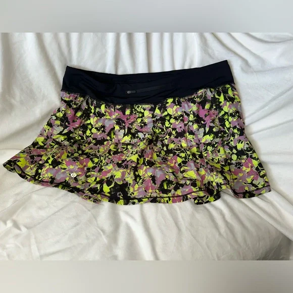 BNWOT LuLuLemon Pace Rival Skirt. Inflected Highlight Yellow/Black. Size 14 Tall - Picture 8 of 9